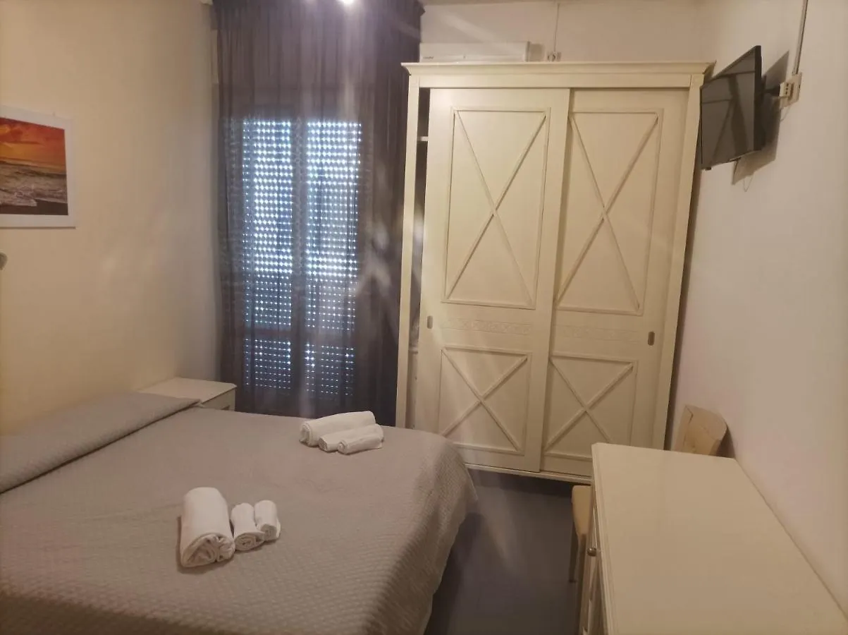 Hotel Amica Ρίμινι 2*,  Ιταλία
